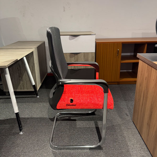 Vex-L -Visitors Mesh Chair -Red thumbnail 2